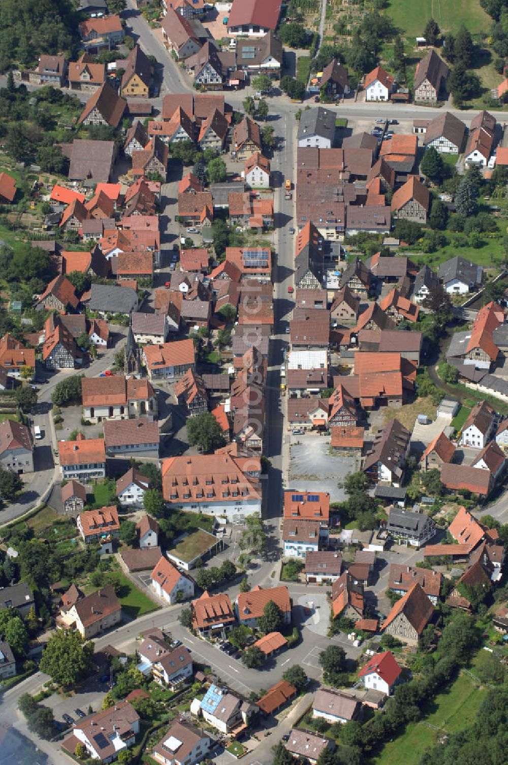 Aerial photograph Eberdingen - Die Gemeinde Eberdingen besteht aus den Ortsteilen Eberdingen, Hochdorf an der Enz und Nussdorf. In Eberdingen und Nussdorf gibt es jeweils eine neuapostolische Gemeinde.