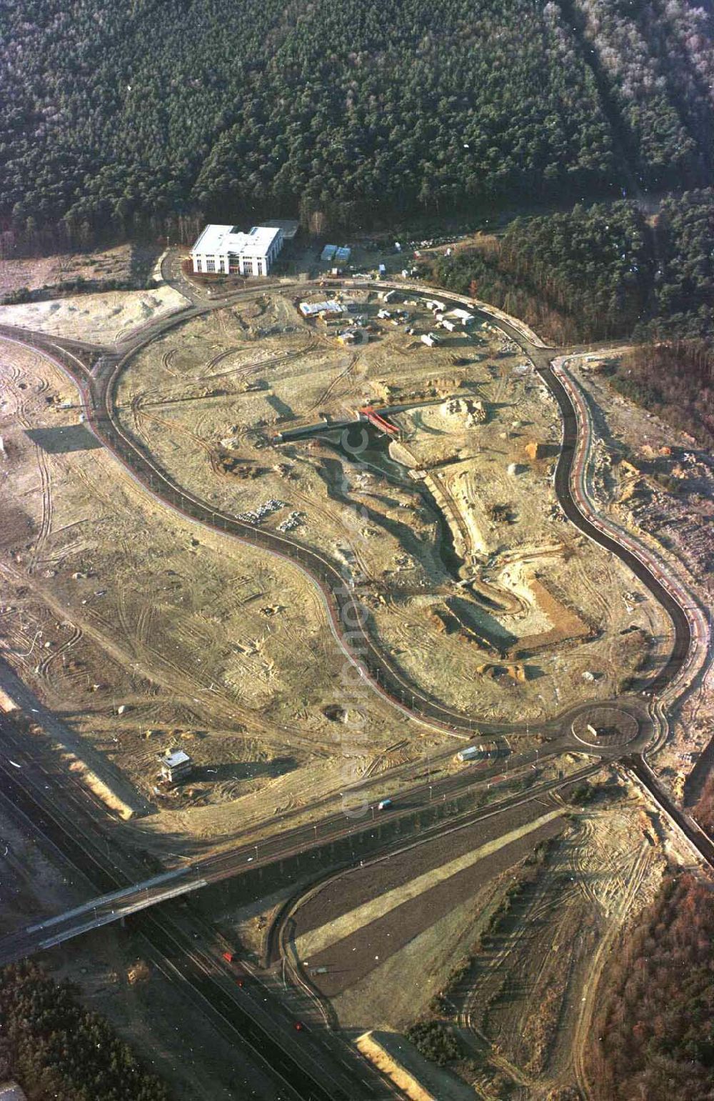 Potsdam-Drewitz from the bird's eye view: Ehem. Grenzübergangsstelle Drewitz beim Umbau zum Europark Dreilinden