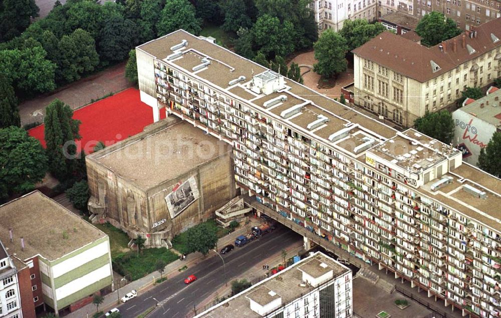 Berlin-Kreuzberg from the bird's eye view: ehem. Luftschutzanlage an der Potsdamer Straße