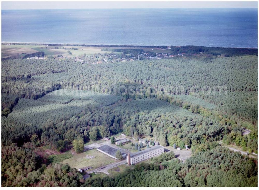 Graal-Müritz / Mecklenburg Vorpommern from the bird's eye view: ehem. NVA-Kaserne in Graal - Müritz / Mecklenburg Vorpommern / 27.09.02