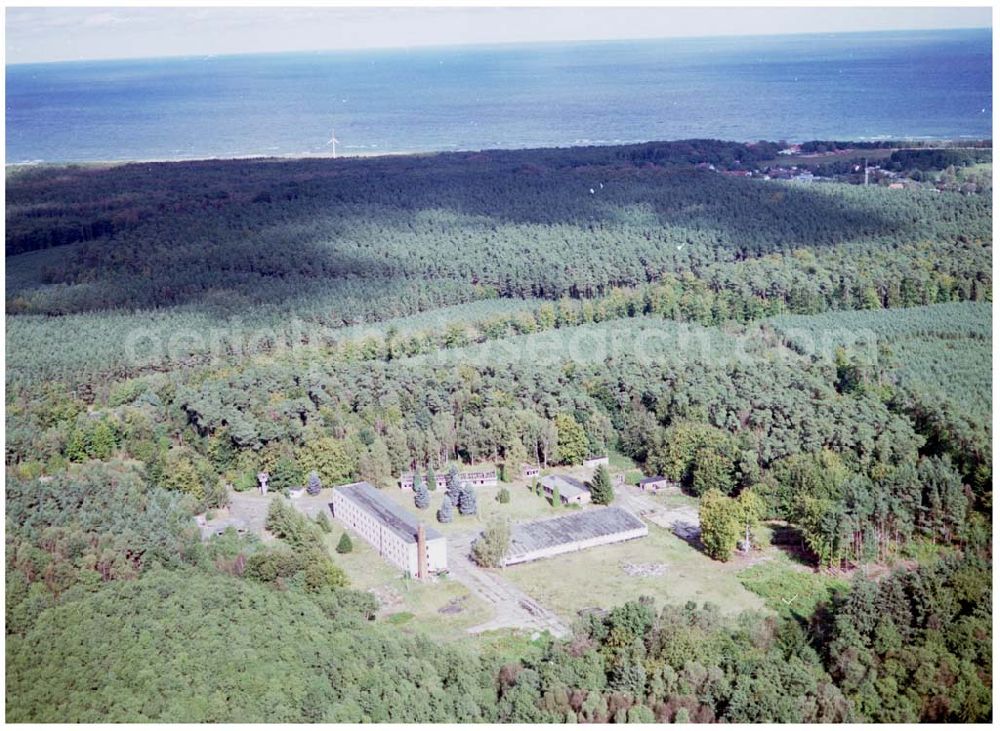 Graal-Müritz / Mecklenburg Vorpommern from the bird's eye view: ehem. NVA - Kaserne in Graal - Müritz / Mecklenburg Vorpommern / 27.09.02