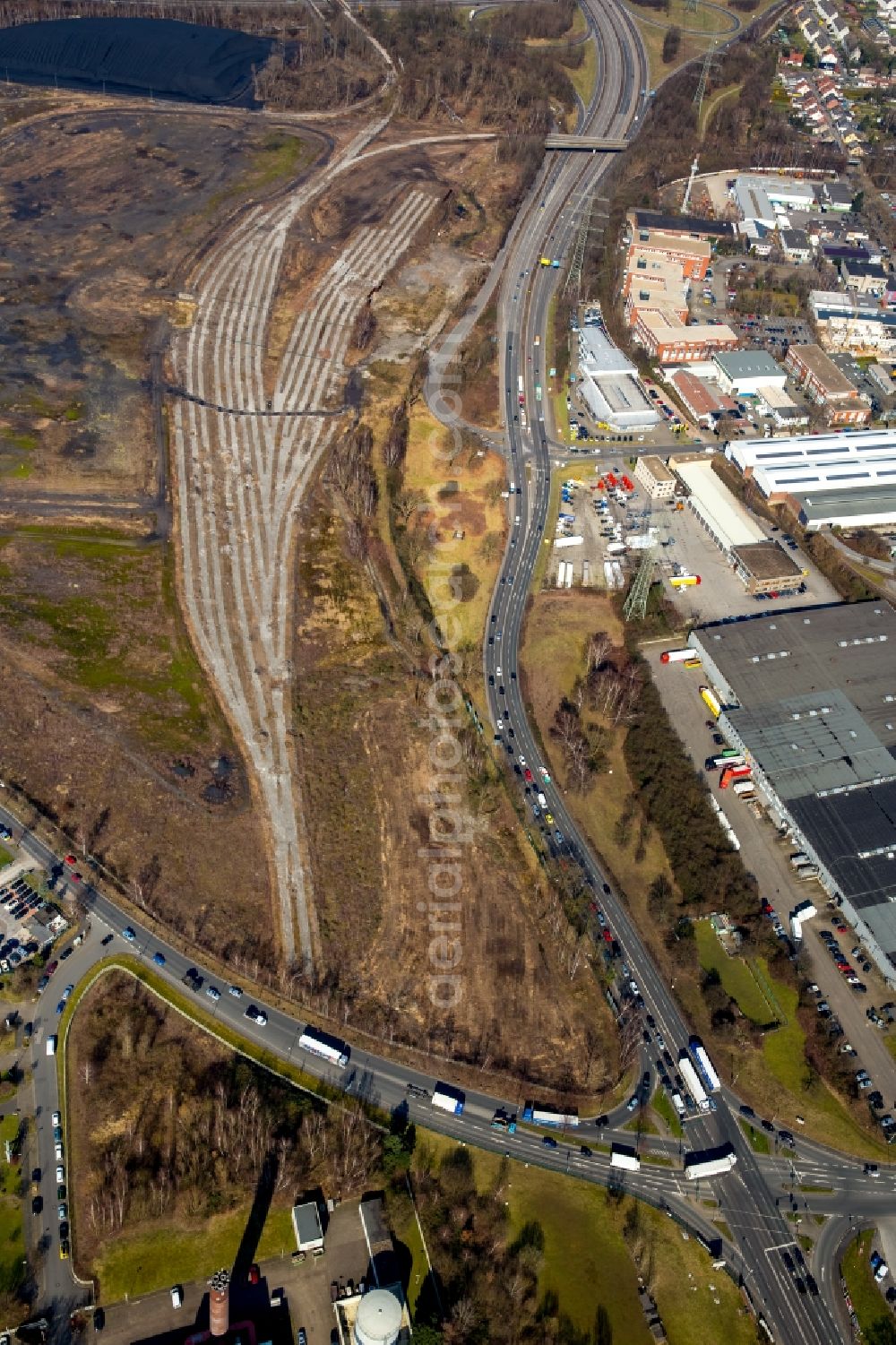 Aerial photograph Essen - Former coal fallow between the federal highway B224 and the motorway A42 in Essen in North Rhine-Westphalia