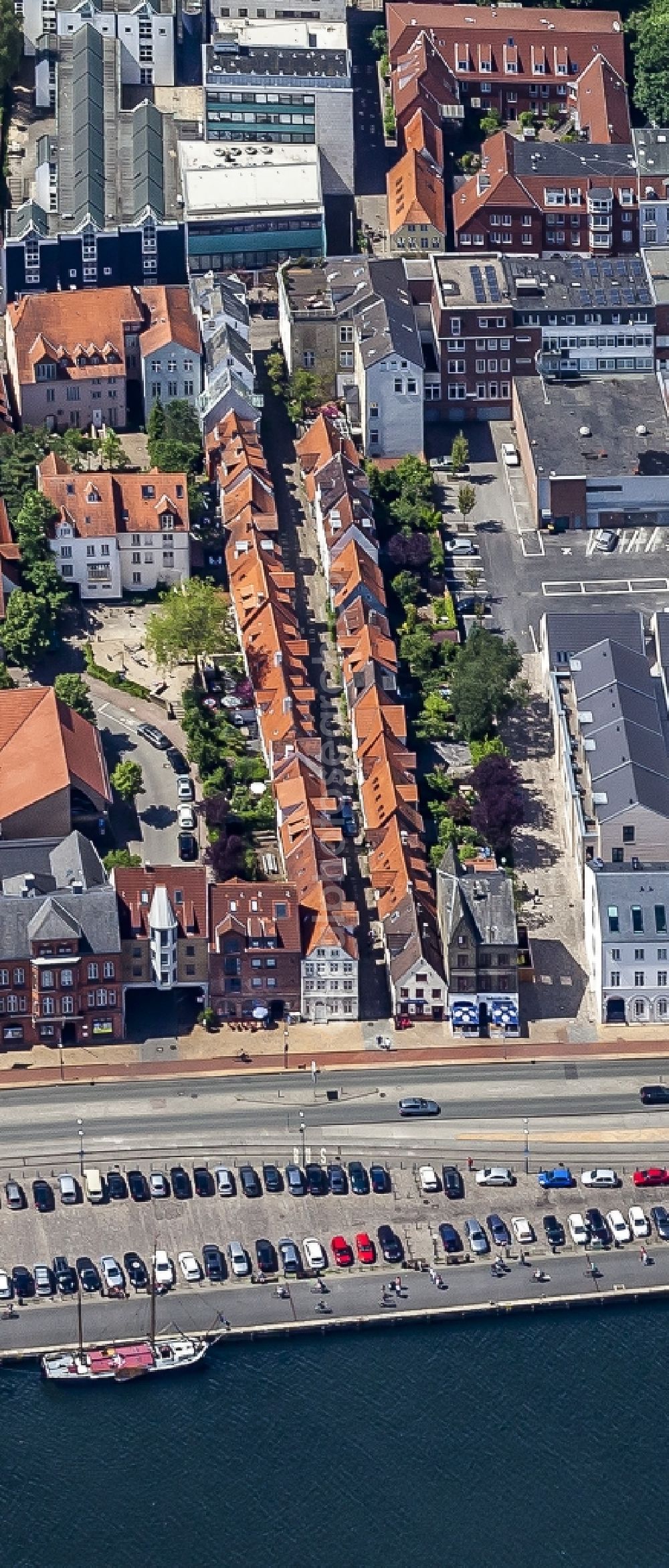 Aerial image Flensburg - Former sinful mile as a residential area in the harbour in Flensburg in the federal state Schleswig-Holstein, Germany