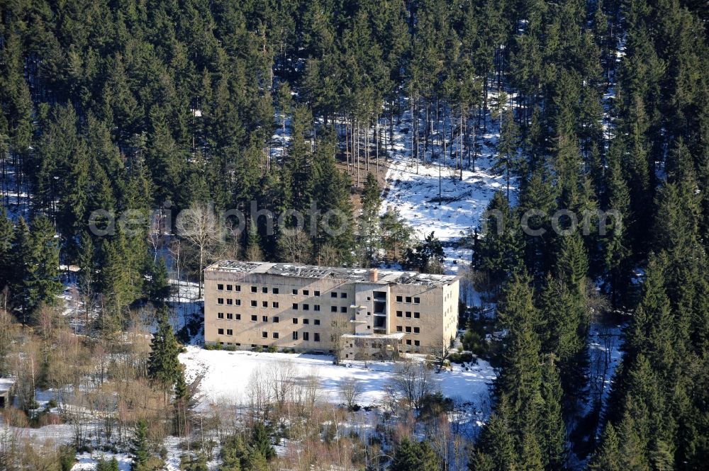 Aerial image Stara Voda / Altwasser - Ruins of former accommodation of the Czechoslovak Army border troops on the Dylen mountain in the community Stara Voda of the region Karlovarsky Kraj in Czech Republic at the border to the german state Bavaria