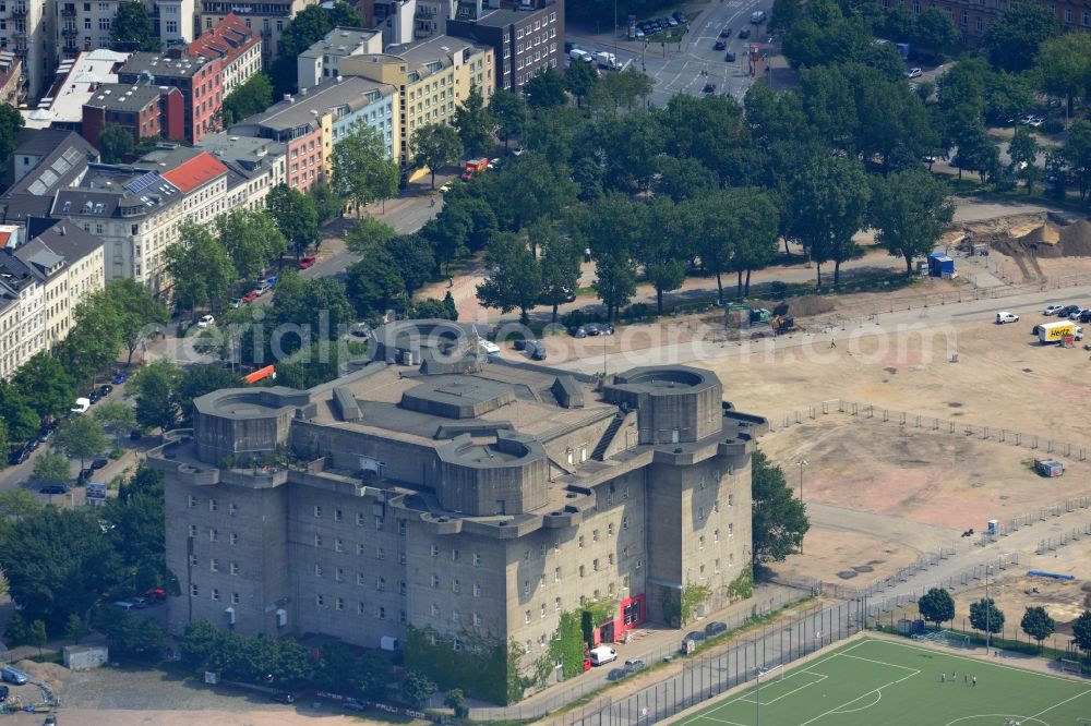 Hamburg from the bird's eye view: Former flak bunker - defense in Hamburg