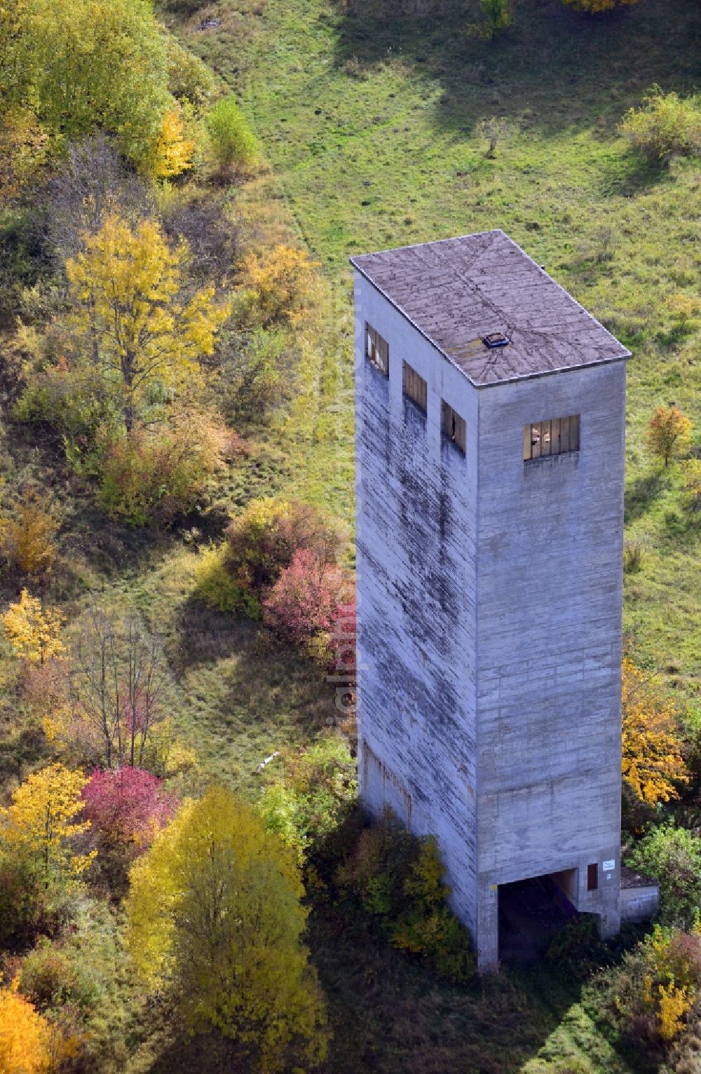 Aerial image Groß Dühren - View onto the former arch-bunker of the abandoned iron ore mine Grube Fortuna in the near of Groß Dühren in the state Lower Saxony