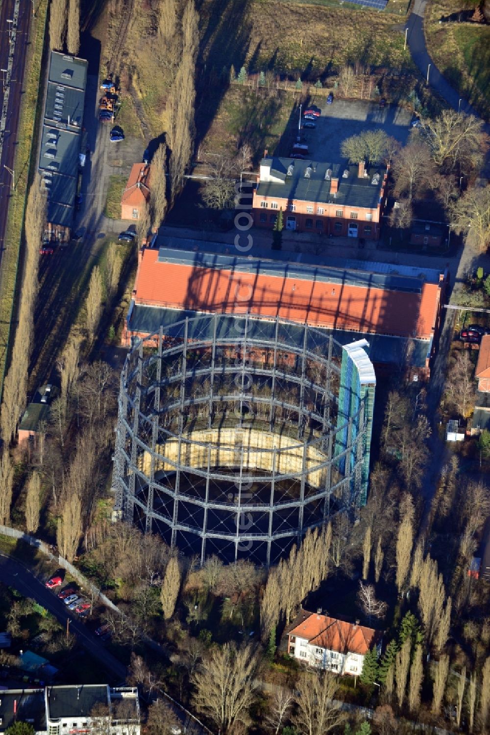 Aerial image Berlin - View of a former gasometer on the closed down GASAG area at the Lankwitzer Street in Berlin-Mariendorf