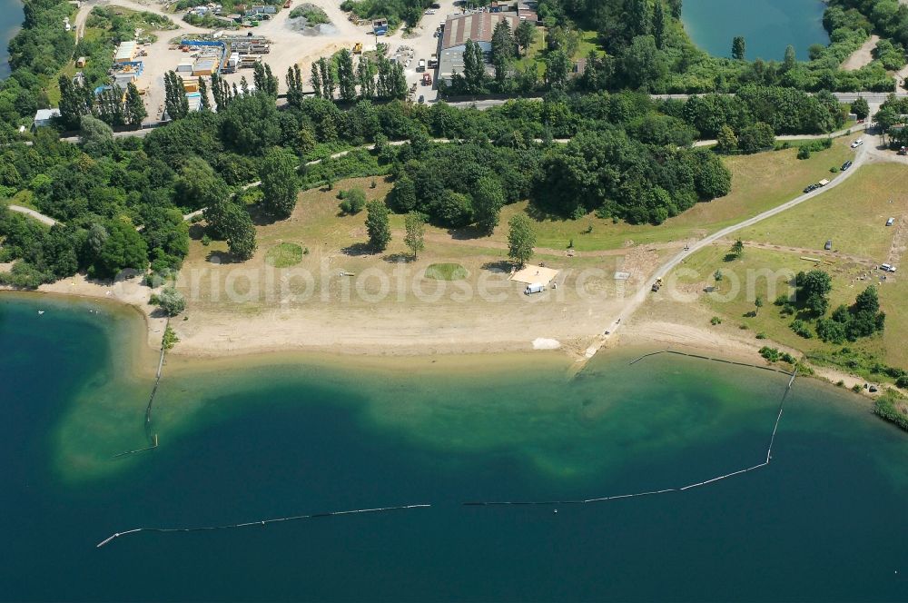 Köln from above - Former area of the gravel mining Escher Baggersee in Cologne in the state North Rhine-Westphalia, Germany