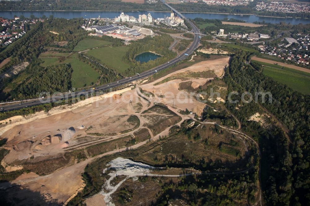 Mainz from the bird's eye view: Former sage stone quarry in Mainz, Rhineland-Palatinate. After 150 years of limestone mining, the site is used as a landfill for soil