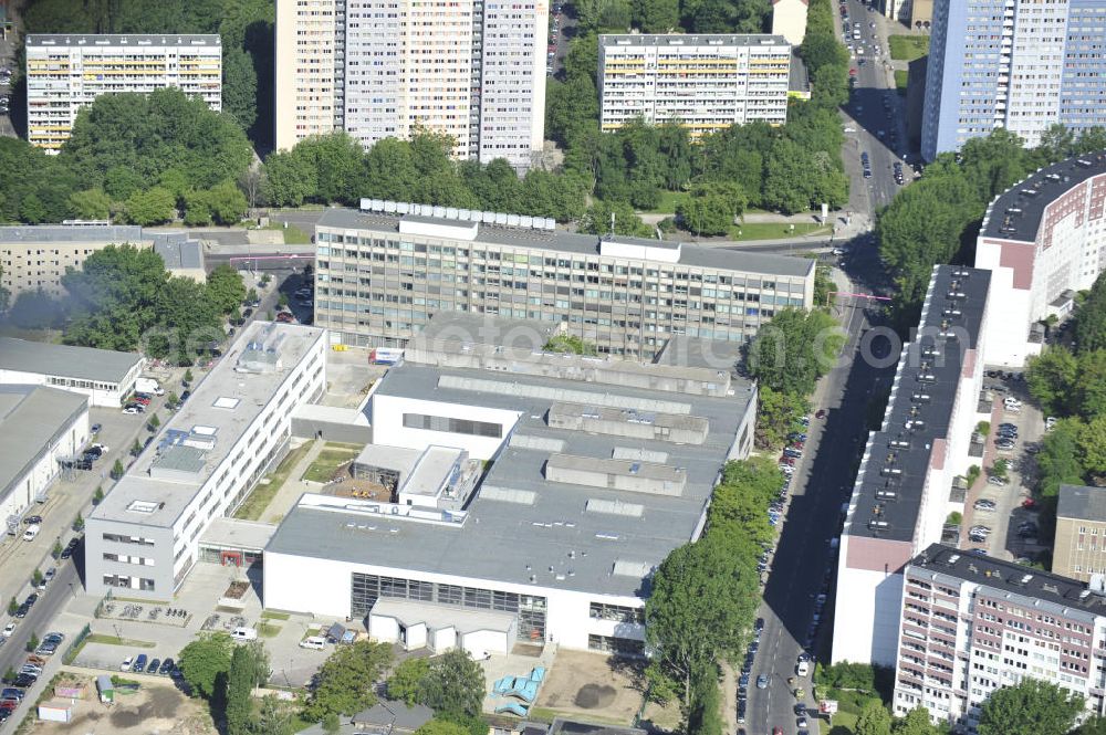 Berlin from above - The building that houses the central of the newspaper Neues Deutschland used to be an office building after it was left from the publishing company in 1993 until the editorial office returned in 2005. Mostly it is used by artists