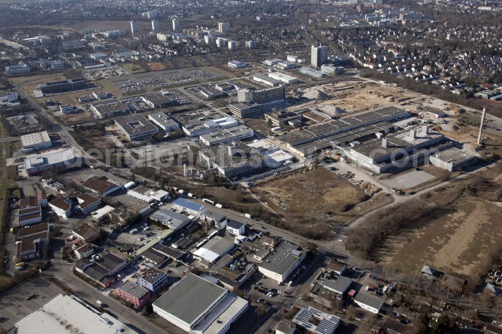 Mainz from the bird's eye view: Development area of the former IBM site in the area of the Heilig Kreuz Weg in Mainz Weisenau in Rhineland-Palatinate