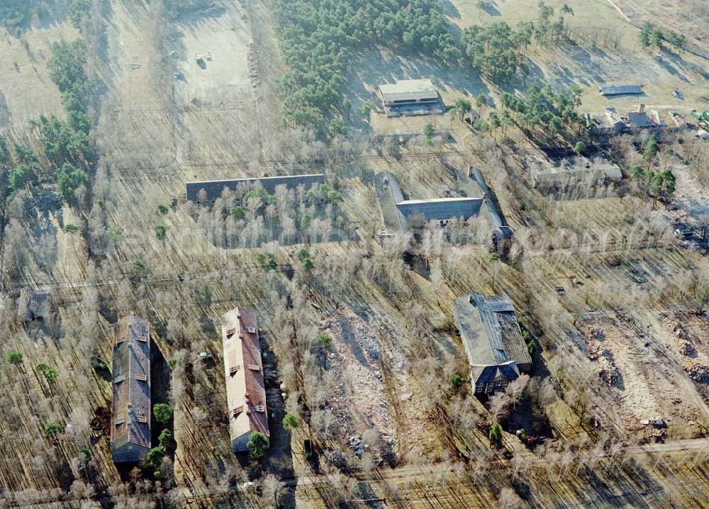 Drachhausen from above - Ehemaliges Kasernengelände bei Drachhausen in Brandenburg. Renaturierungsfläche der Brandenburgischen Boden GmbH.