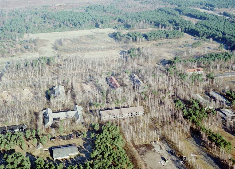 Drachhausen from above - Ehemaliges Kasernengelände bei Drachhausen in Brandenburg. Renaturierungsfläche der Brandenburgischen Boden GmbH.