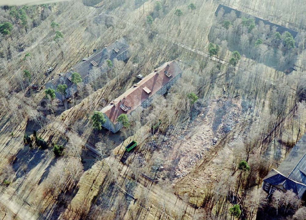 Drachhausen from above - Ehemaliges Kasernengelände bei Drachhausen in Brandenburg. Renaturierungsfläche der Brandenburgischen Boden GmbH.