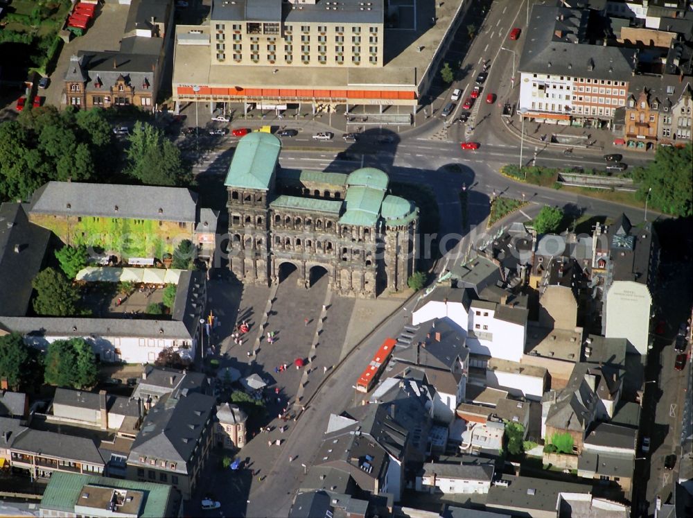 Aerial image Trier - Former Roman Porta Nigra - the city's landmarks in Trier in Rhineland-Palatinate