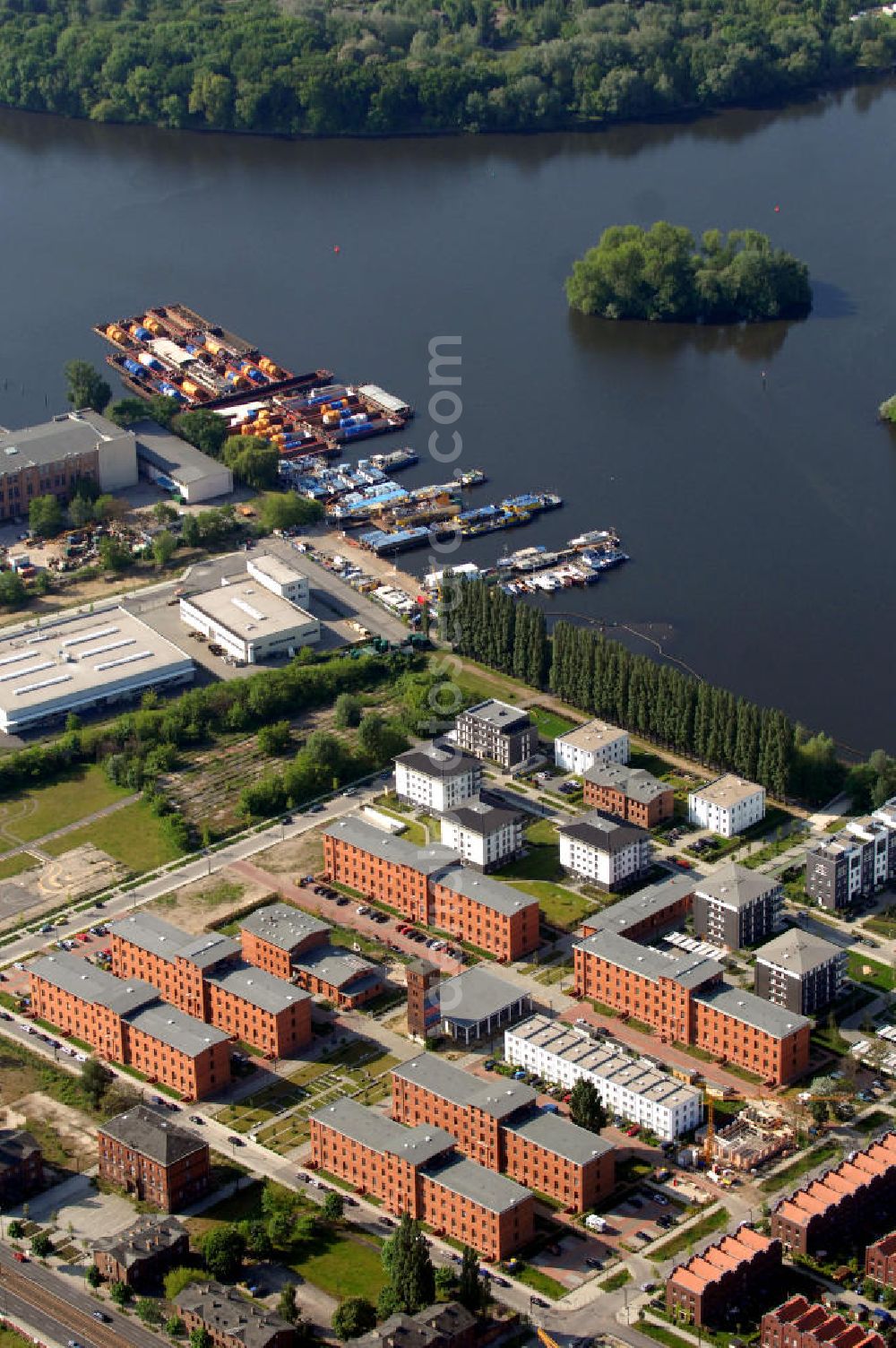 Aerial image Berlin - The former buildung of the prison in Berlin-Rummelsburg. In the existing buildings, originated 150 freehold flats