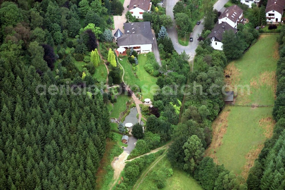 Aerial image Lennestadt - Single and multi-family homes in the valley on the outskirts of Lennestadt in North Rhine-Westphalia