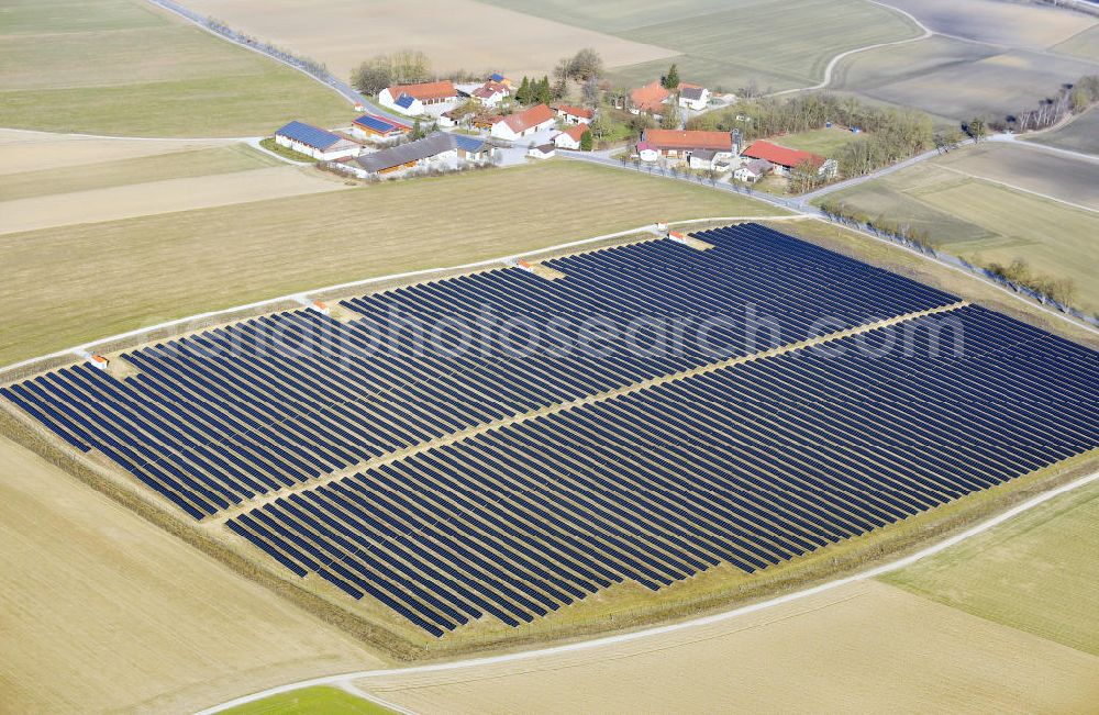 Maisach from above - Ein Solarpark an der Mammendorfer Straße bei Maisach-Malching im Landkreis Fürstenfeldbruck. Gebaut wurde der Park von der Phoenix Solar AG und wird von den Stadtwerken Fürstenfeldbruck genutzt. A solar farm at the Mammendorfer Strasse near by Maisach-Malching in the administrative district Fuerstenbruck.