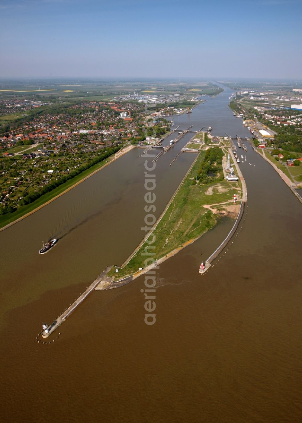 Brunsbüttel from above - View of the entry of the Kiel Canal in Brunsbuettel in the state Schleswig-Holstein