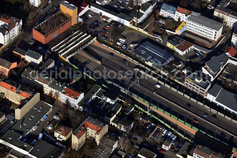 Aerial photograph Berlin Neukölln - Entrance to the tunnel of the highway - A100 city motorway / E36 to Buschkrugallee in Berlin Neukoelln