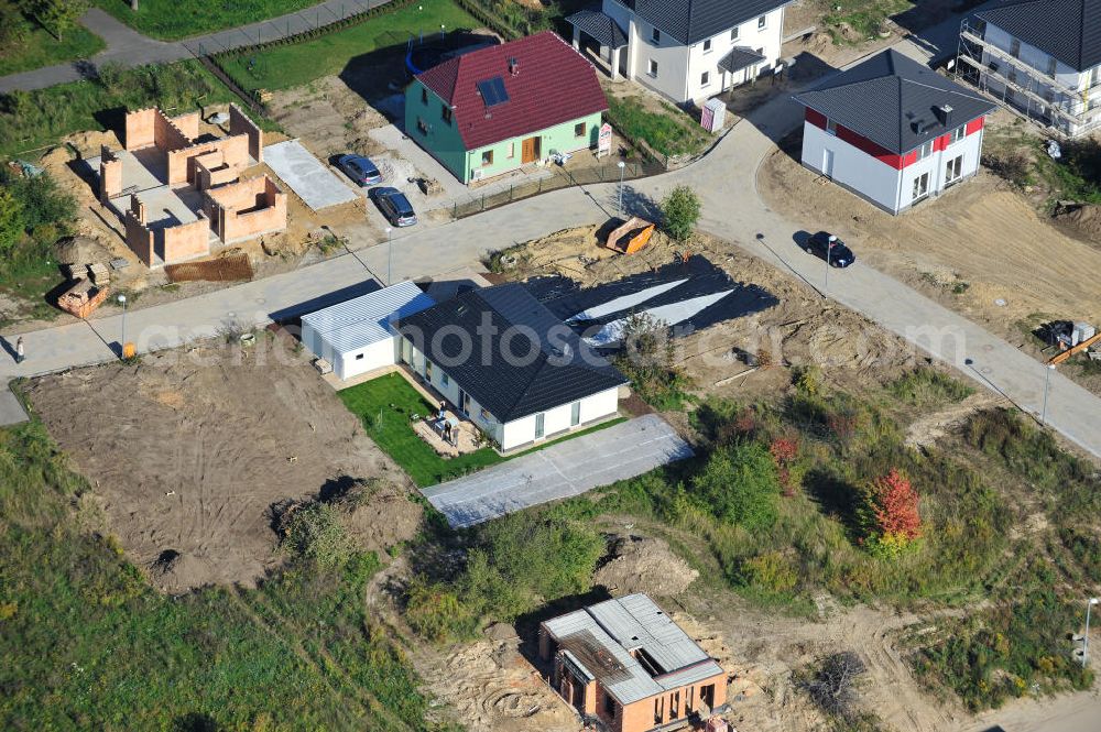 Aerial image Magedeburg - Blick auf das neue Einfamilien- Wohnneubaugebiet Am Birnengarten in Magdeburg-Ottersleben.