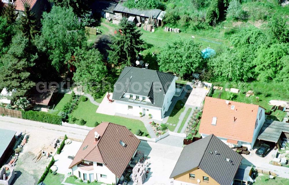 Aerial photograph Mahlow / Brandenburg - Einfamilienhaus der Fam. Wartig in Mahlow / Brandenburg