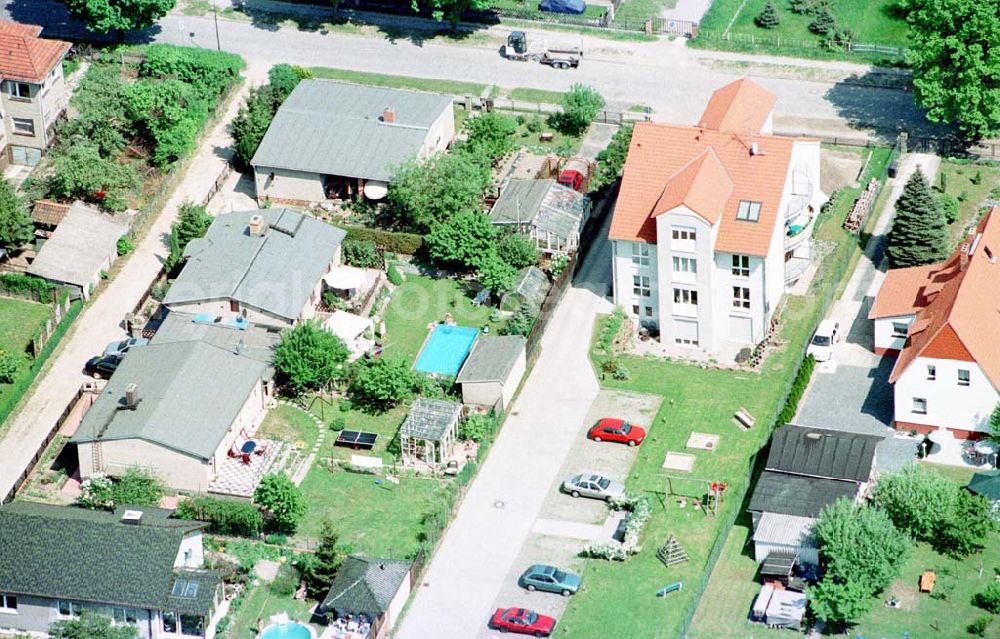 Aerial image Mahlow / Brandenburg - Einfamilienhaus der Fam. Wartig in Mahlow / Brandenburg