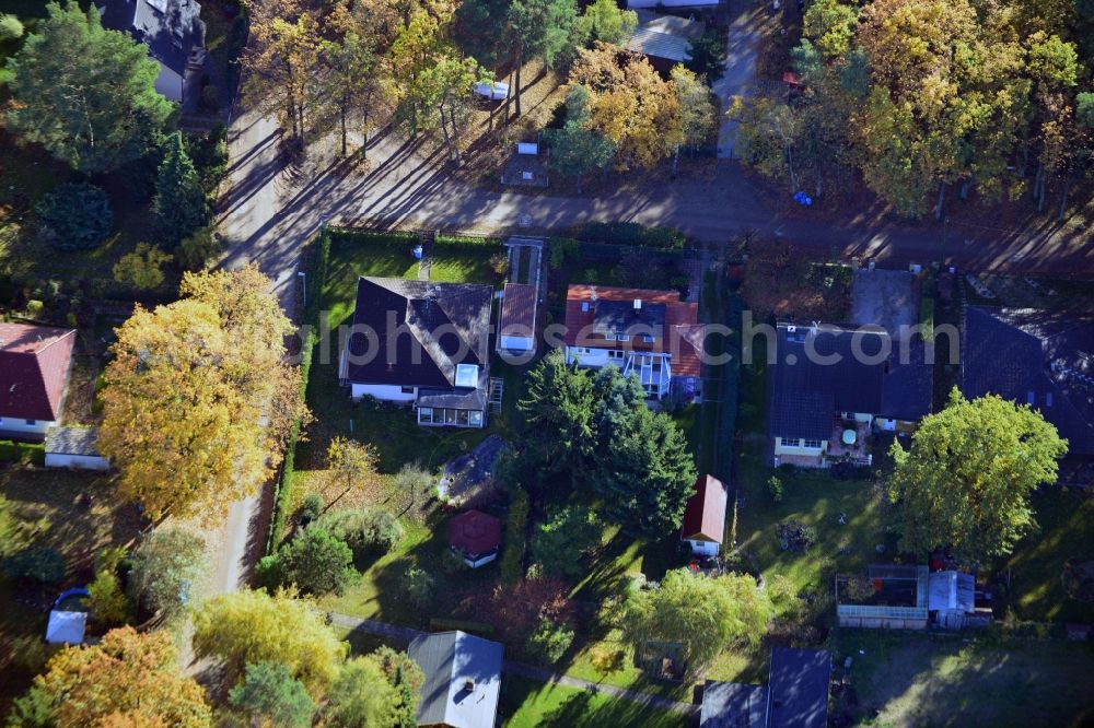 Vogelsdorf from above - Single-family and small residential garden Fredersdorf Bird village in Brandenburg