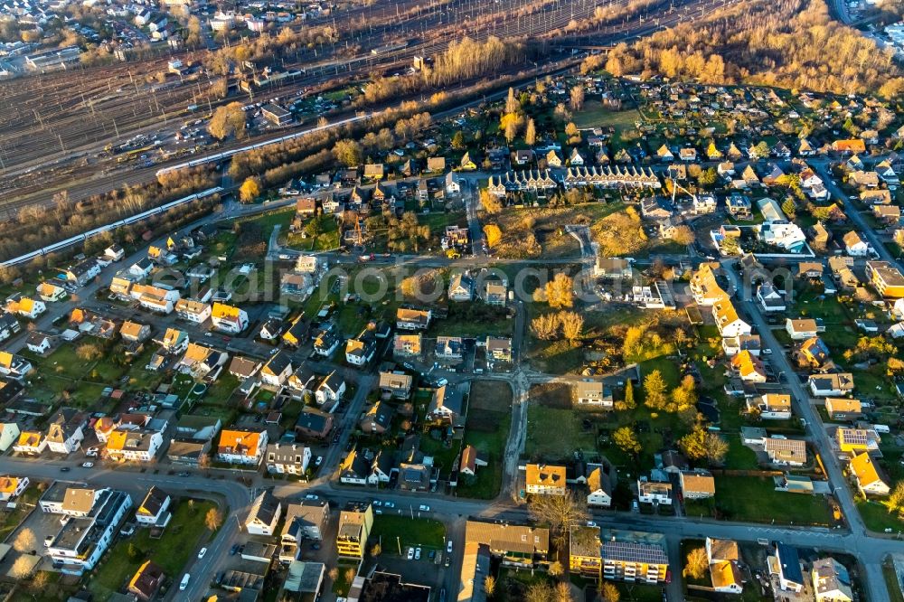 Aerial image Hamm - Construction site for the new construction of a detached house in a family house - settlement along the on Buschstrasse - Guenterstrasse in the district Lohauserholz in Hamm in the state North Rhine-Westphalia, Germany