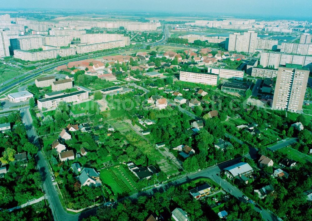 Berlin Marzahn from above - Single-family homes and housing estates on the village of Old Marzahn in Berlin