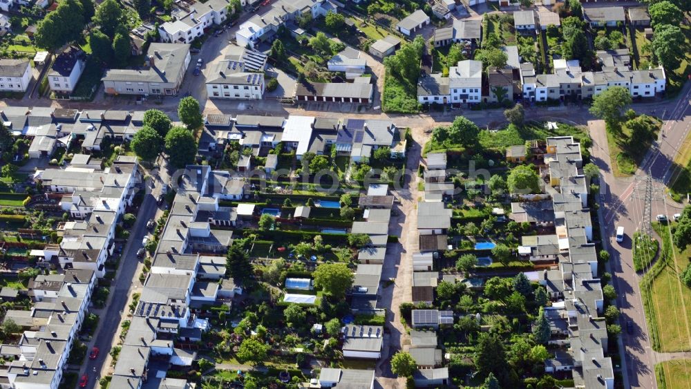 Dessau from above - Residential estate on the Damaschkestraße, Nordweg and Doppelreihe in Dessau - Roßlau in Saxony-Anhalt