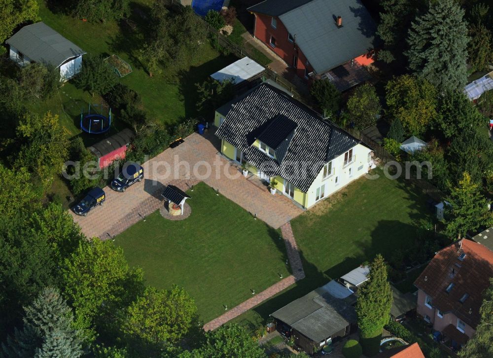 Aerial image Berlin Karow - Residential estate on Hubertusdamm in Berlin - Karow