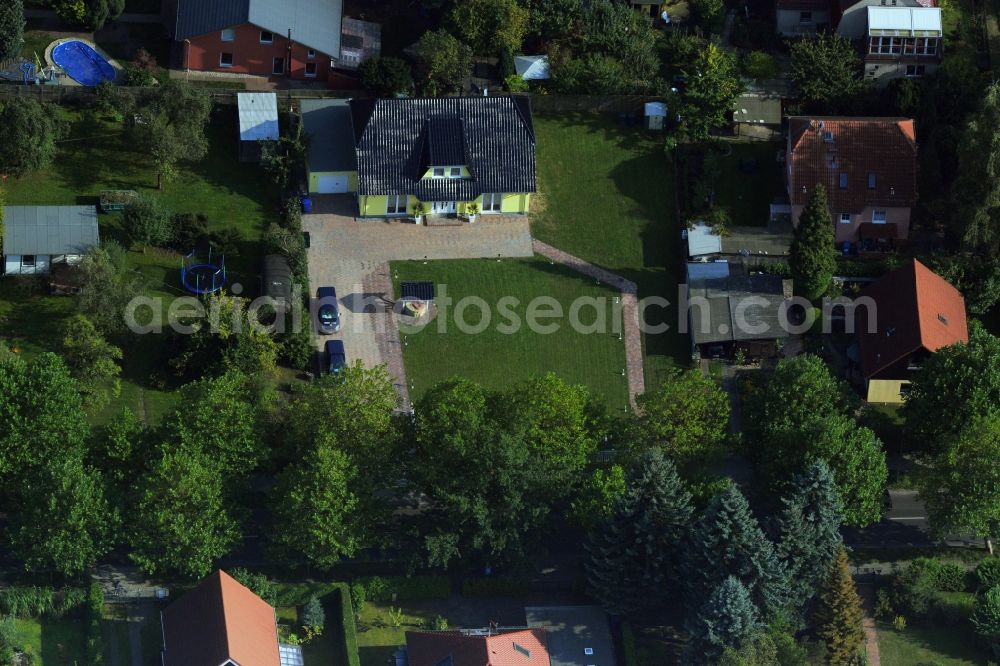 Aerial photograph Berlin Karow - Residential estate on Hubertusdamm in Berlin - Karow