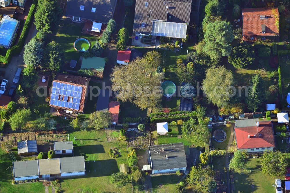 Aerial image Berlin - Single family house residential area at the Bergedorfer road in 12621 BERLIN Kaulsdorf south