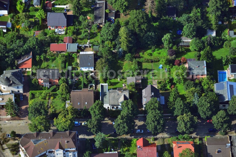 Berlin Mahlsdorf from above - Single house - residential area on the Seestrasse in Berlin - Mahlsdorf-South