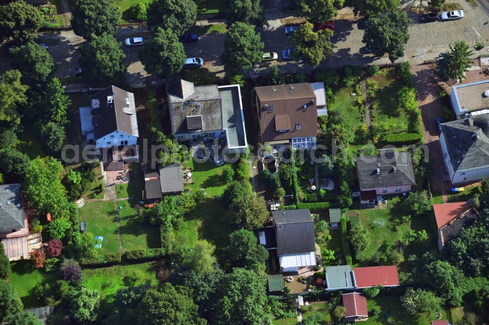 Aerial image Berlin Mahlsdorf - Single house - residential area on the Seestrasse in Berlin - Mahlsdorf-South