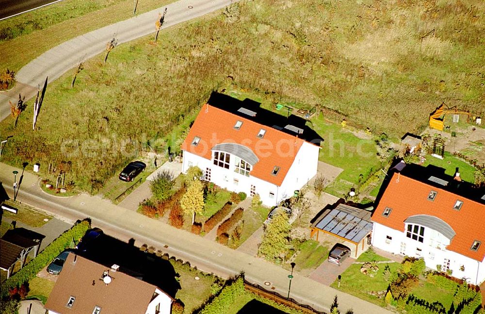 Aerial photograph Eberswalde-Lichterfelde / Brandenburg - Einfamilienhausneubausiedlung an der Messingwerkstraße im Stadtteil Lichterfelde von Eberswalde in Brandenburg.