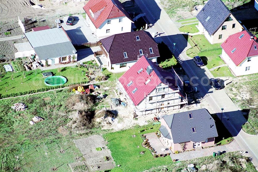 Aerial photograph Eberswalde-Lichterfelde / Brandenburg - Einfamilienhausneubausiedlung an der Messingwerkstraße im Stadtteil Lichterfelde von Eberswalde in Brandenburg.