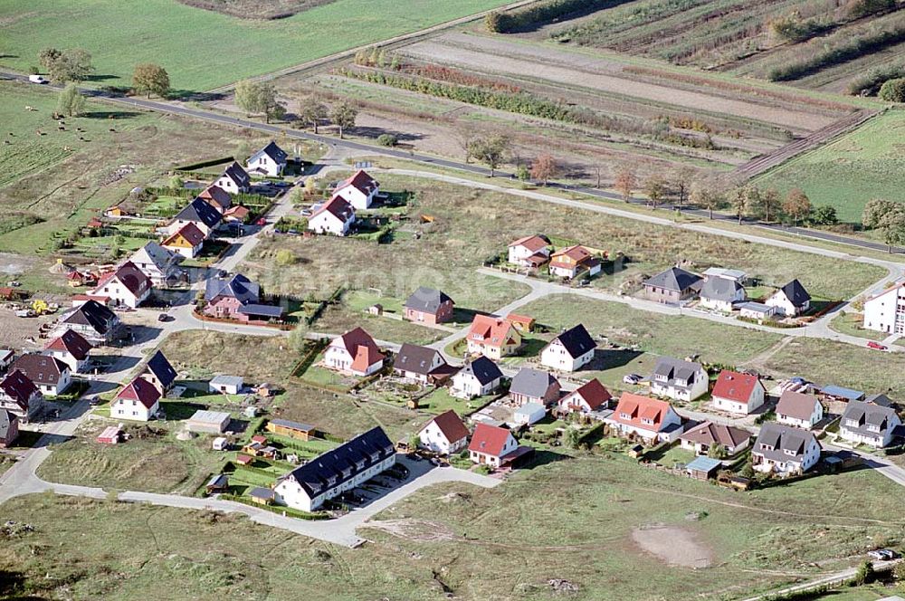 Eberswalde-Lichterfelde / Brandenburg from the bird's eye view: Einfamilienhausneubausiedlung an der Messingwerkstraße im Stadtteil Lichterfelde von Eberswalde in Brandenburg.