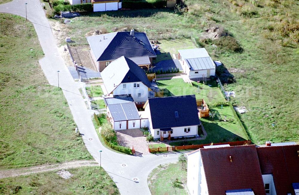 Aerial photograph Eberswalde-Lichterfelde / Brandenburg - Einfamilienhausneubausiedlung im Stadtteil Lichterfelde von Eberswalde in Brandenburg. (Objekt 36565 in der Händelstraße)