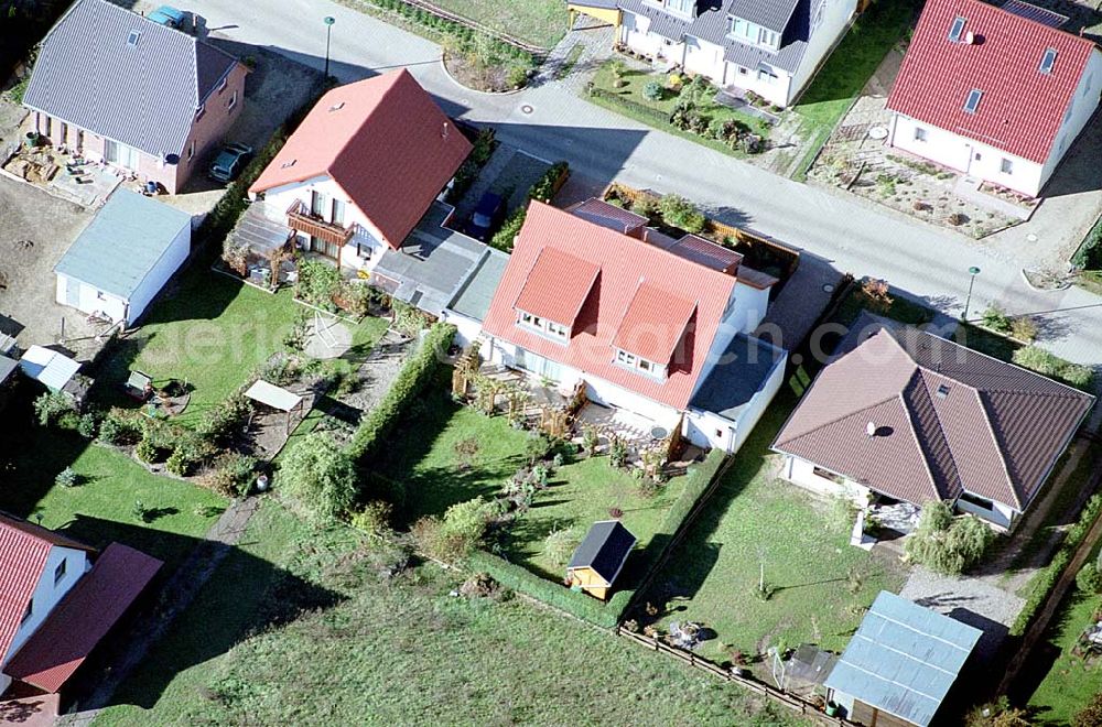 Eberswalde-Lichterfelde / Brandenburg from above - Einfamilienhausneubausiedlung im Stadtteil Lichterfelde von Eberswalde in Brandenburg. (Objekt 36590 in der Haydenstraße)