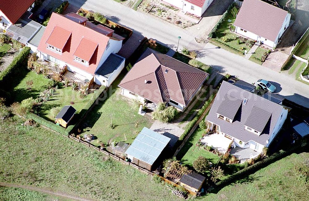 Eberswalde-Lichterfelde / Brandenburg from the bird's eye view: Einfamilienhausneubausiedlung im Stadtteil Lichterfelde von Eberswalde in Brandenburg. (Objekt 36591 in der Haydenstraße)