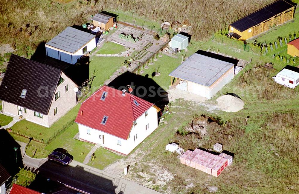 Eberswalde-Lichterfelde / Brandenburg from above - Einfamilienhausneubausiedlung im Stadtteil Lichterfelde von Eberswalde in Brandenburg. (Objekt 36618 in der Wagnerstraße / Ecke Bachstraße)