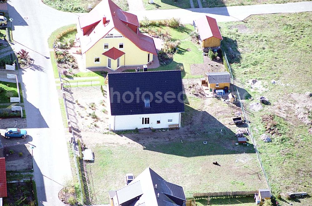 Eberswalde-Lichterfelde / Brandenburg from the bird's eye view: Einfamilienhausneubausiedlung im Stadtteil Lichterfelde von Eberswalde in Brandenburg. (Objekt 36632 in der Haydenstraße)