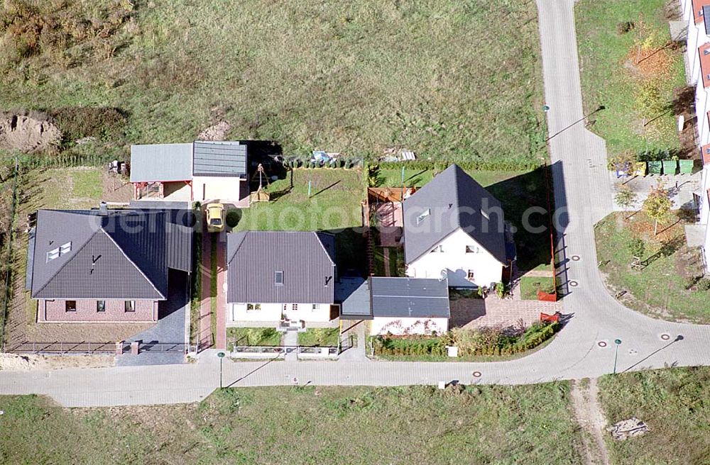 Aerial photograph Eberswalde-Lichterfelde / Brandenburg - Einfamilienhausneubausiedlung im Stadtteil Lichterfelde von Eberswalde in Brandenburg. (Objekt 36645 in der Händelstraße)