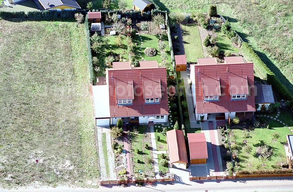 Eberswalde-Lichterfelde / Brandenburg from the bird's eye view: Einfamilienhausneubausiedlung im Stadtteil Lichterfelde von Eberswalde in Brandenburg. (Objekt 36647 in der Mozartstraße / Ecke Händelstraße)