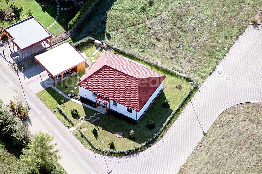 Eberswalde-Lichterfelde / Brandenburg from above - Einfamilienhausneubausiedlung im Stadtteil Lichterfelde von Eberswalde in Brandenburg. (Objekt 36650 in der Mozartstraße / Ecke Händelstraße)