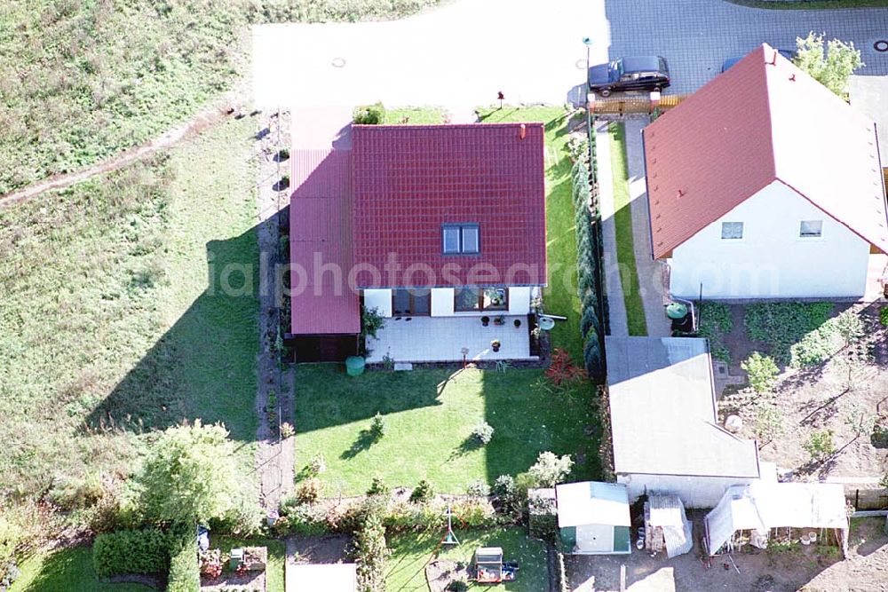 Eberswalde-Lichterfelde / Brandenburg from above - Einfamilienhausneubausiedlung im Stadtteil Lichterfelde von Eberswalde in Brandenburg. (Objekt 36634 in der Bachstraße)