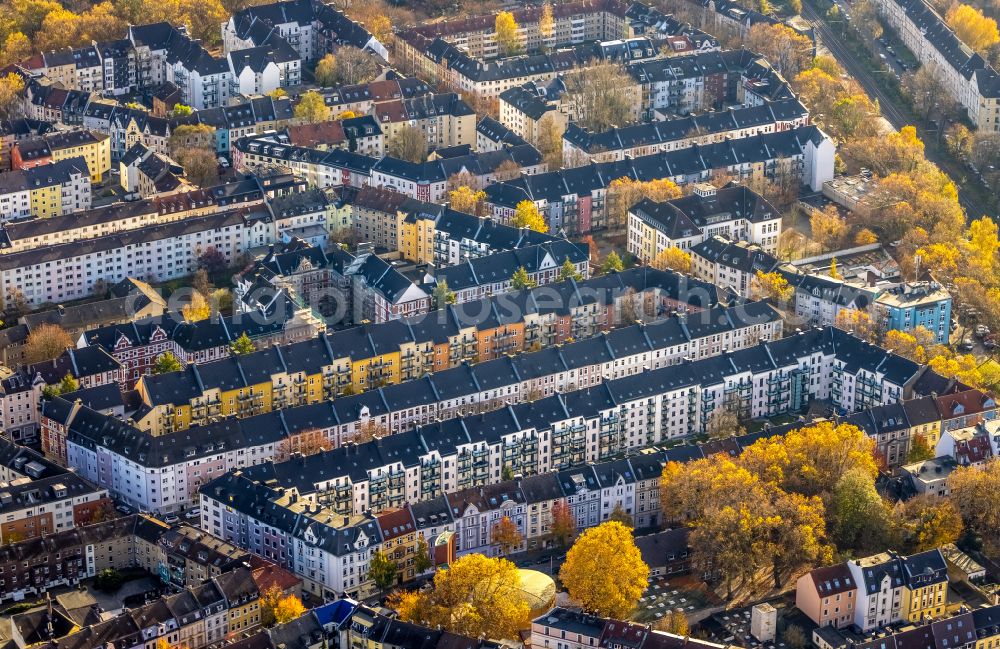 Tremonia from above - Detached house - residential area in the form of a row house settlement in Tremonia in the state North Rhine-Westphalia, Germany