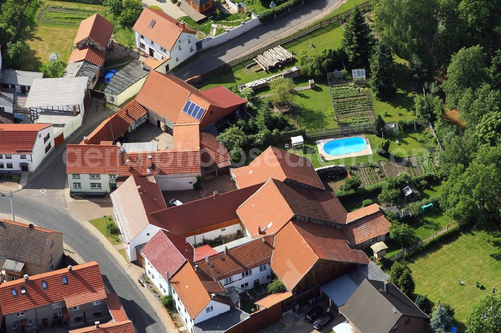 Leina from above - The Townhomes are located at the junction of the road and the Gospiterodaer Floessgasse in the village Leina in the state of Thuringia